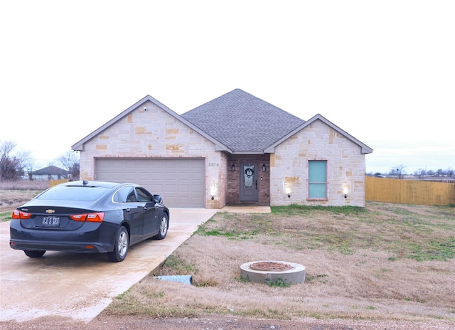 view of front of house featuring a garage