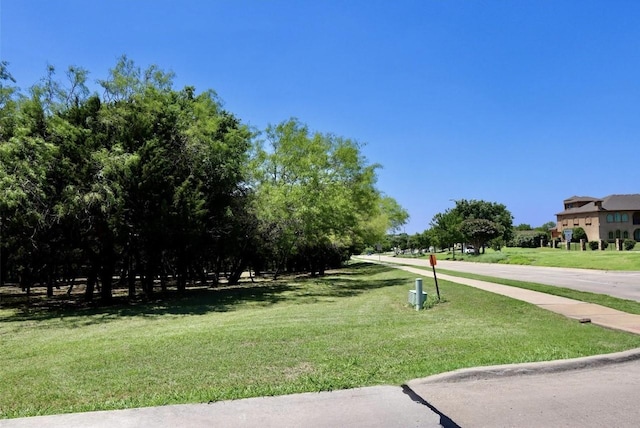 Listing photo 3 for 2501 Eagle Creek Dr, Cedar Hill TX 75104