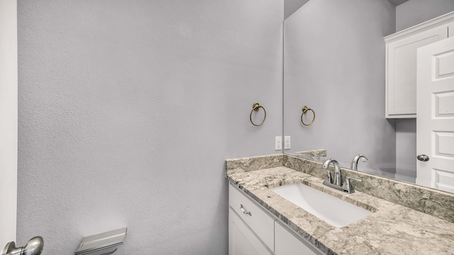 114 N Star Crossing Ln, Weatherford, TX 76088 - bathroom with vanity
