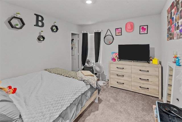 bedroom featuring carpet floors