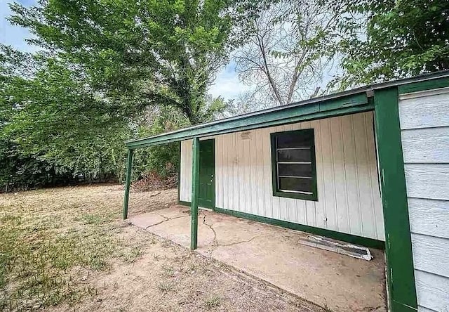 view of outbuilding