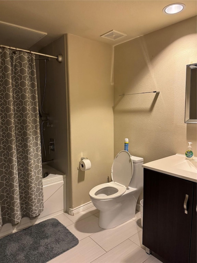 full bath featuring visible vents, toilet, tile patterned floors, shower / bath combo with shower curtain, and vanity