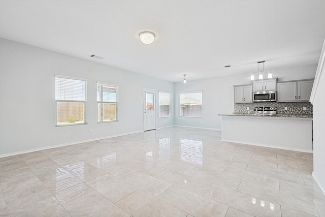 view of unfurnished living room