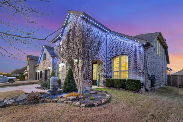 Listing photo 2 for 928 Champions Way, Roanoke TX 76262