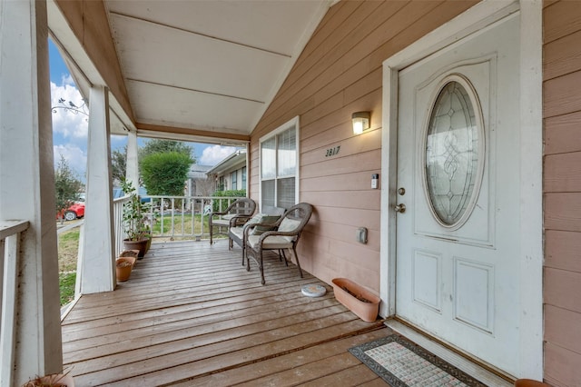 property entrance with a porch