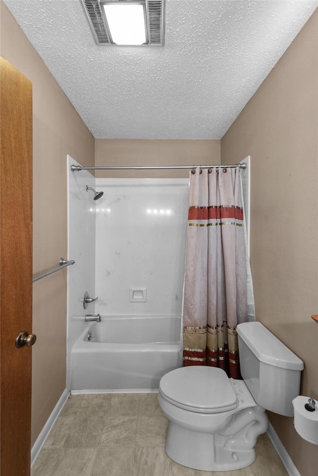 5570 Bretwood Dr, Keithville, LA 71047 - bathroom featuring toilet, shower / bath combination with curtain, a textured ceiling, and tile patterned floors