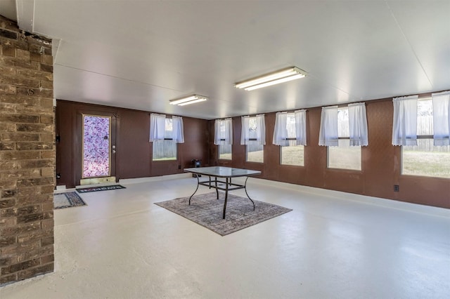 playroom featuring concrete floors