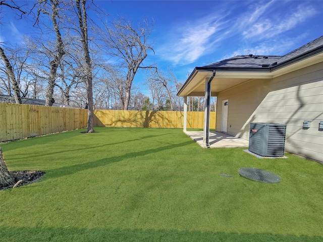 6130 Inca Dr, Mabank, TX 75156 - view of yard featuring cooling unit, a fenced backyard, and a patio