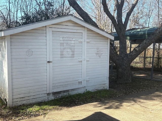 view of outbuilding