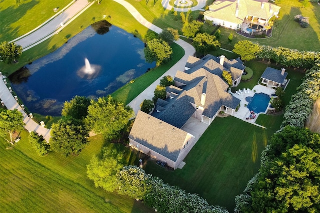 bird's eye view featuring a water view