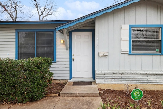 view of doorway to property