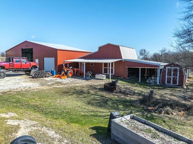 768 Longbranch Dr, Decatur, TX 76234 - view of pole building featuring a yard
