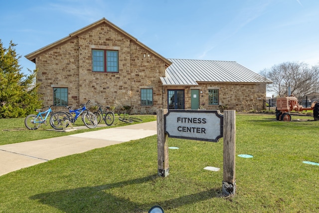 3002 Northshore Dr, Celina, TX 75009 - community / neighborhood sign featuring a lawn