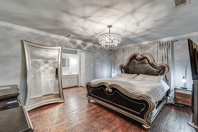 bedroom with ornamental molding, an inviting chandelier, visible vents, and baseboards