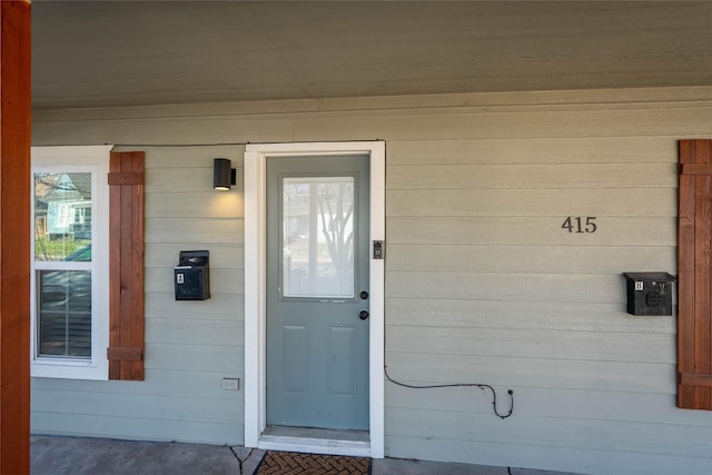 view of entrance to property