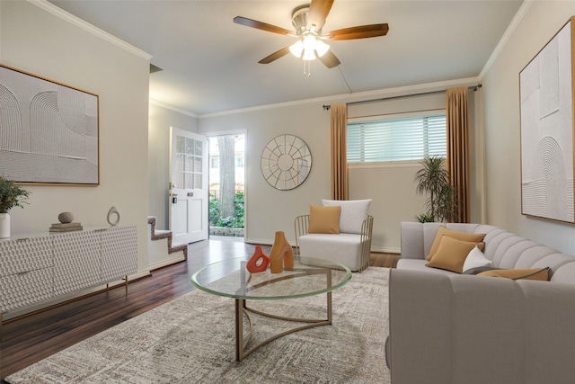 4039 Cole Ave Unit 104, Dallas, TX 75204 - living area with wood finished floors, healthy amount of natural light, a ceiling fan, baseboards, and crown molding