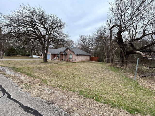 122 Lakeway Ln, Gun Barrel City, TX 75156 - view of yard
