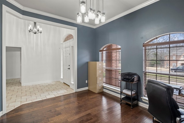 home office featuring ornamental molding, an inviting chandelier, baseboards, and wood finished floors