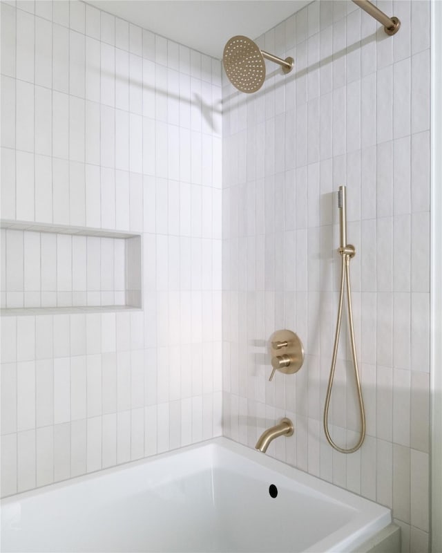 16912 Park Hill Dr, Dallas, TX 75248 - view of bathroom