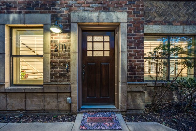 2111 Albany St, Dallas, TX 75201 - foyer entrance featuring marble finish floor and stairs