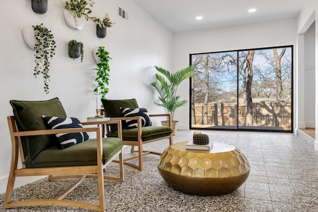 4707 Weyhill Dr, Arlington, TX 76013 - sitting room with recessed lighting and baseboards