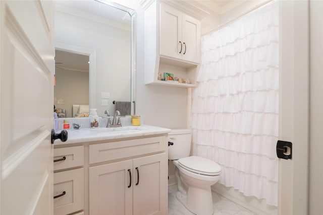 bathroom featuring toilet, curtained shower, and vanity