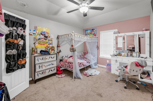 bedroom with carpet, baseboards, and a ceiling fan