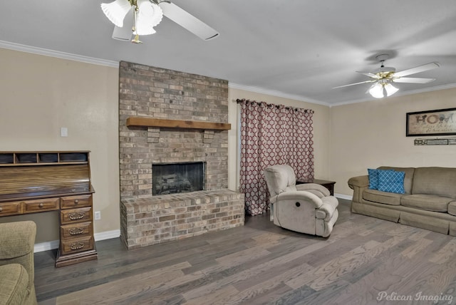 living room with ornamental molding, a ceiling fan, and wood finished floors