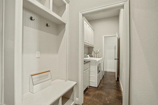 8500 Cobble Stone, Godley, TX 76044 - mudroom with independent washer and dryer and concrete flooring