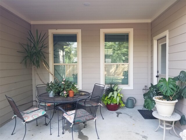 view of patio with outdoor dining space