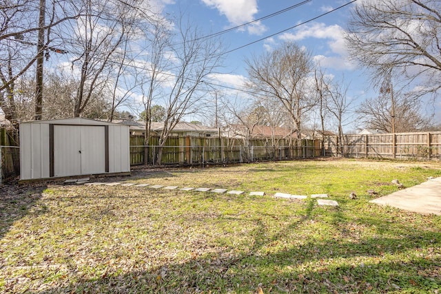 873 Beverly Dr, Terrell, TX 75160 - view of yard with a storage shed and an outbuilding