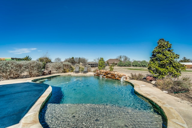 pool with fence