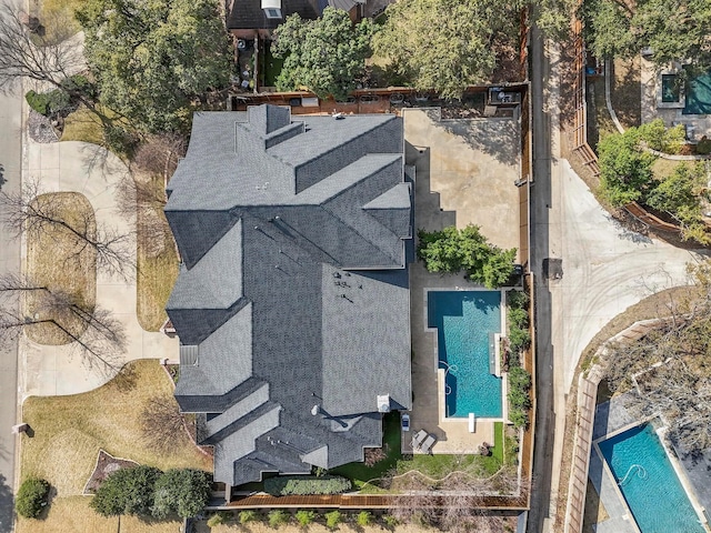 6611 Dartbrook Dr, Dallas, TX 75254 - aerial view of property and surrounding area with a pool area