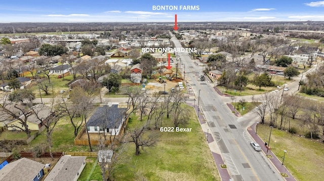 Listing photo 3 for 6022 Bexar St, Dallas TX 75215