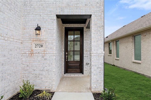 2720 Green River Rd, Royse City, TX 75189 - entrance to property featuring a lawn and brick siding