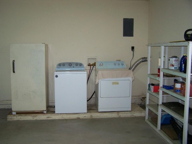 laundry room with laundry area and washer and dryer