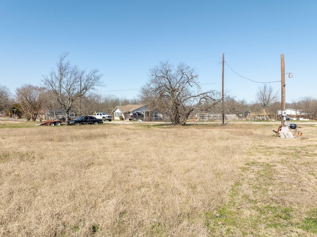 Listing photo 3 for 420 Mark St, Hillsboro TX 76645