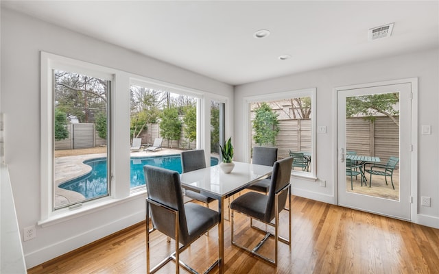6005 Northwood Rd, Dallas, TX 75225 - bar featuring wine cooler, tasteful backsplash, indoor wet bar, and a sink
