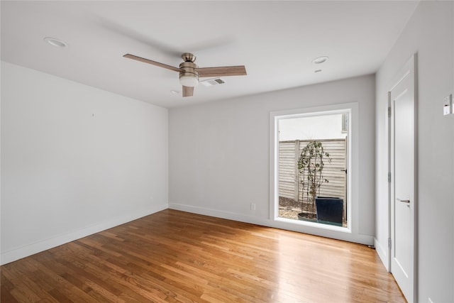 6005 Northwood Rd, Dallas, TX 75225 - spare room with a ceiling fan, visible vents, baseboards, recessed lighting, and light wood-style flooring