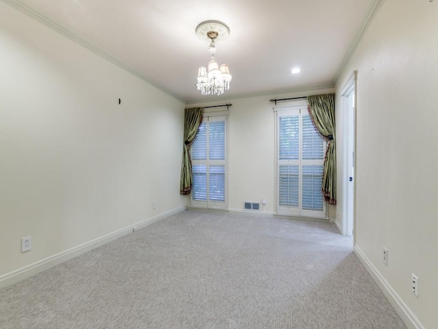 unfurnished room featuring light carpet, baseboards, visible vents, and a chandelier