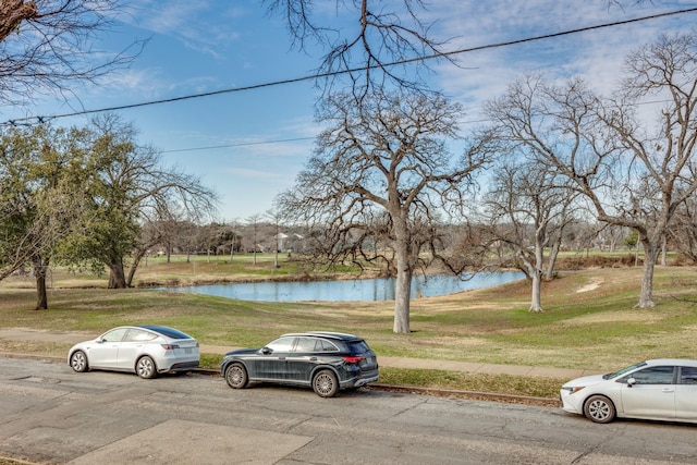 view of yard with a water view