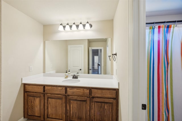 full bathroom featuring vanity