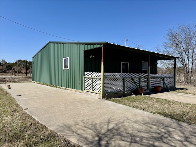 view of outdoor structure