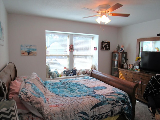 bedroom with carpet and ceiling fan