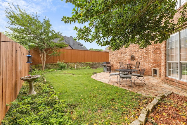 619 Loch View Ct, Rockwall, TX 75087 - view of yard with a patio