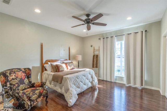 bedroom featuring dark wood finished floors, recessed lighting, visible vents, ceiling fan, and baseboards