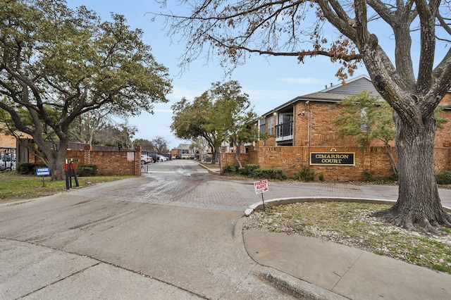 18333 Roehampton Dr Unit 921, Dallas TX, 75252, 1 bedrooms, 1 bath condo for sale