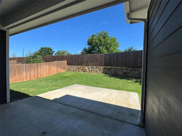 1433 Eagle Nest Dr, Pelican Bay, TX 76020 - view of yard with a patio