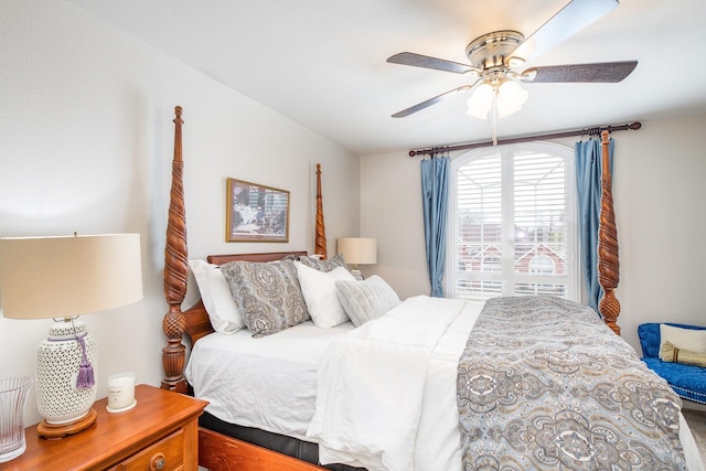 bedroom featuring a ceiling fan