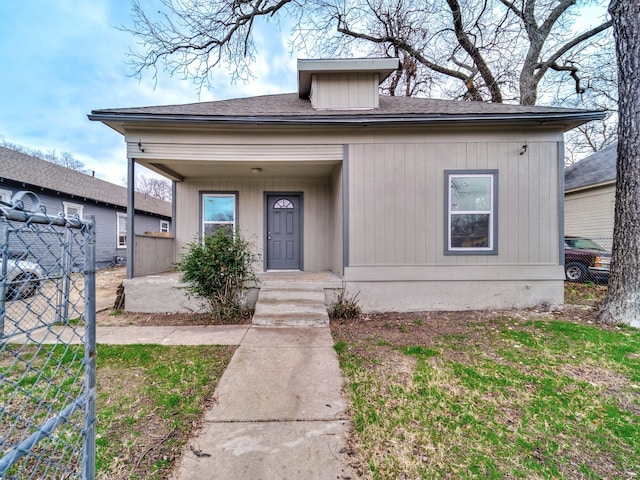 bungalow with fence